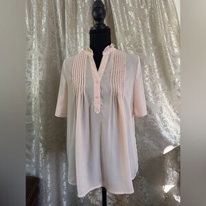 T Tahari Light Pink Pleated Blouse/B066